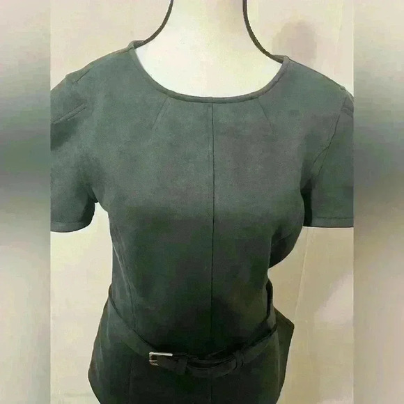 Ann Taylor Suede Green Top XS with Removable Belt -‎ Stylish, Work, Womens - Picture 3 of 6